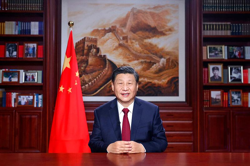 中國國家主席習近平發表2021新年談話。他強調2020年雖然有新冠疫情肆虐,但中國在經濟發展與消除貧困方面依然頗有成就。(美聯社)