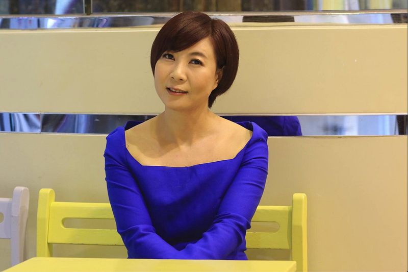 《今健康》總經理洪素卿可說是台灣知名度最高的醫藥記者,但她後來毅然決然離開報社,現成功創立《今健康》。(取自洪素卿的食品醫藥資訊網臉書)