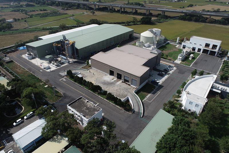 蔡政府上任後力推能源轉型,但生質能源在我國綠能版圖中幾乎缺席。圖為外埔園區整建後的廚餘生質能源廠。(台中市環保局提供)