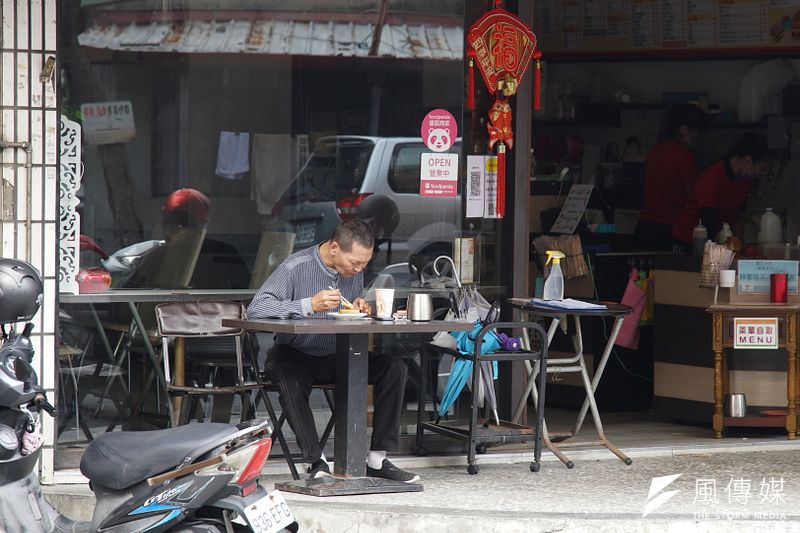 電價上漲讓早餐店如臨大敵。(資料照,盧逸峰攝)