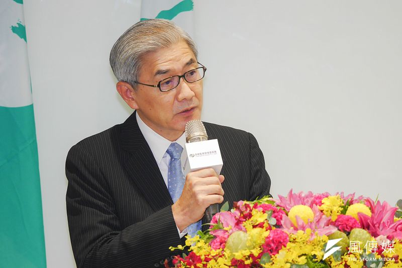 新光人壽董事長魏寶生表示,將透過新壽發行次順位債及母金控對新壽現增來達成增資規劃,引發金融圈高度關注金管會主委黃天牧(見圖)如何接招。(資料照,蔡親傑攝)