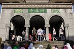 2016年開齋節的台北清真寺。(甘岱民攝)