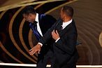 2022年3月27日，奧斯卡獎頒獎典禮爆發肢體衝突，威爾史密斯（Will Smith）上台怒摑克里斯洛克（Chris Rock）（AP）