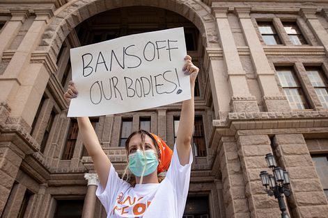 9月1日，美國德州民眾抗議嚴苛的墮胎禁令（美聯社）