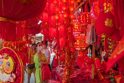 農曆新年：印尼雅加達的唐人街充滿年味。（AP）