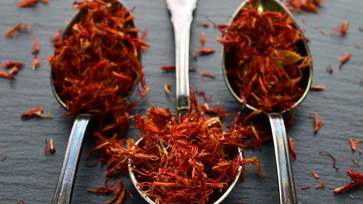 約15,000朵花才能得到100公克的番紅花(圖/取自@bixabay)