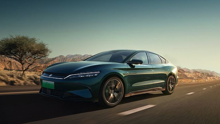 全球電動車龍頭換人 以及其他國際大事(圖/比迪亞)