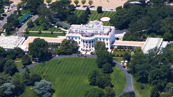 美國晶片禁令讓台積電大跌、世界百大排名美國漸失影響力,以及其他一週國際大事(圖/白宮官網)