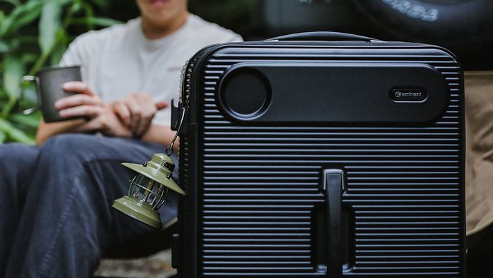 萬國通路 eminent KK74 Funloader 行李箱