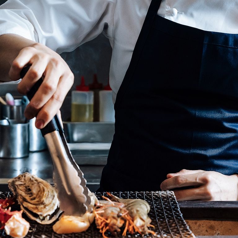 這禮盒跟你想的不一樣!星級主廚掌旗「沿岸風味禮盒」,中秋烤肉零失敗