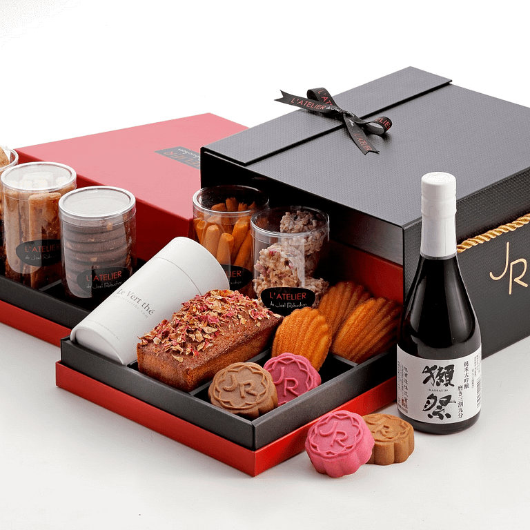 侯布雄璽月雙禮盒(圖 / 侯布雄臉書)