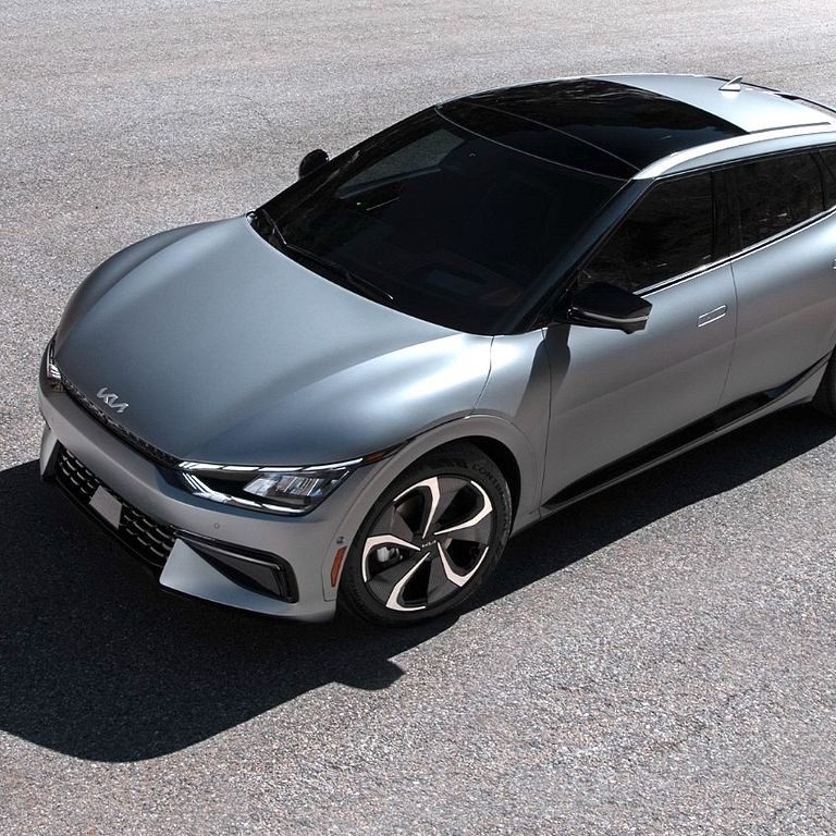 2021下半年,將有大量電動車款在台灣上市或現身,圖為 KIA EV6(圖/KIA 官方網站)