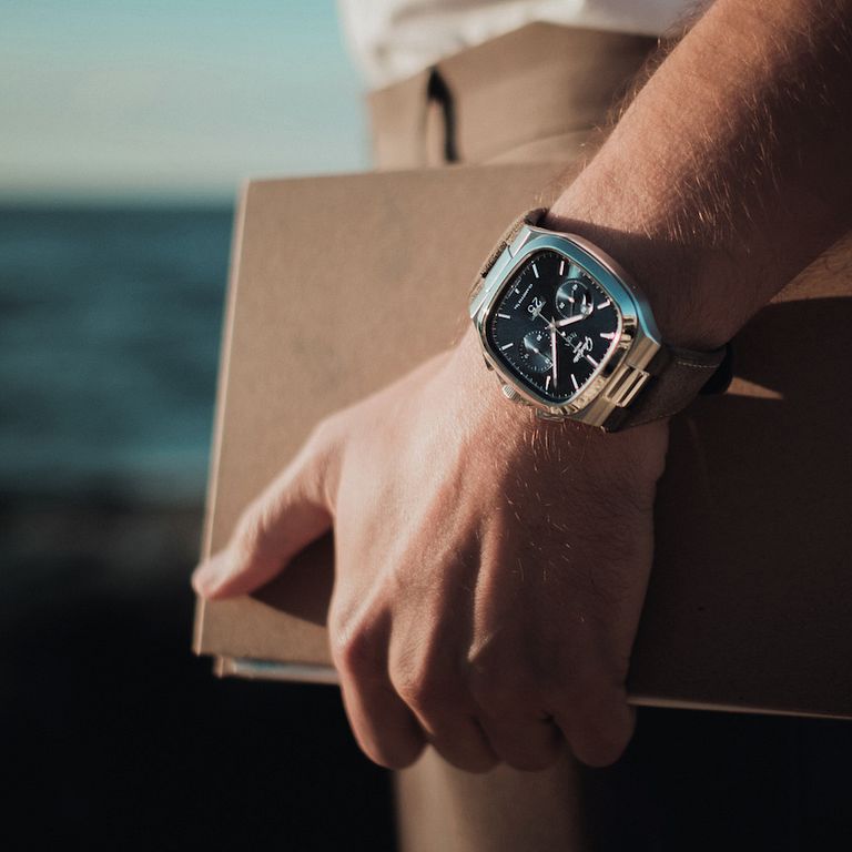 Glashütte Original 格拉蘇蒂原創為其深受歡迎的 Seventies 七零年代腕錶再添新作(圖/Glashütte Original 提供)