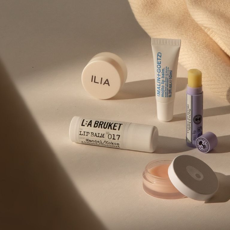 文中推薦8款天然植萃護唇產品,符合各式需求(圖/10/10hope提供)