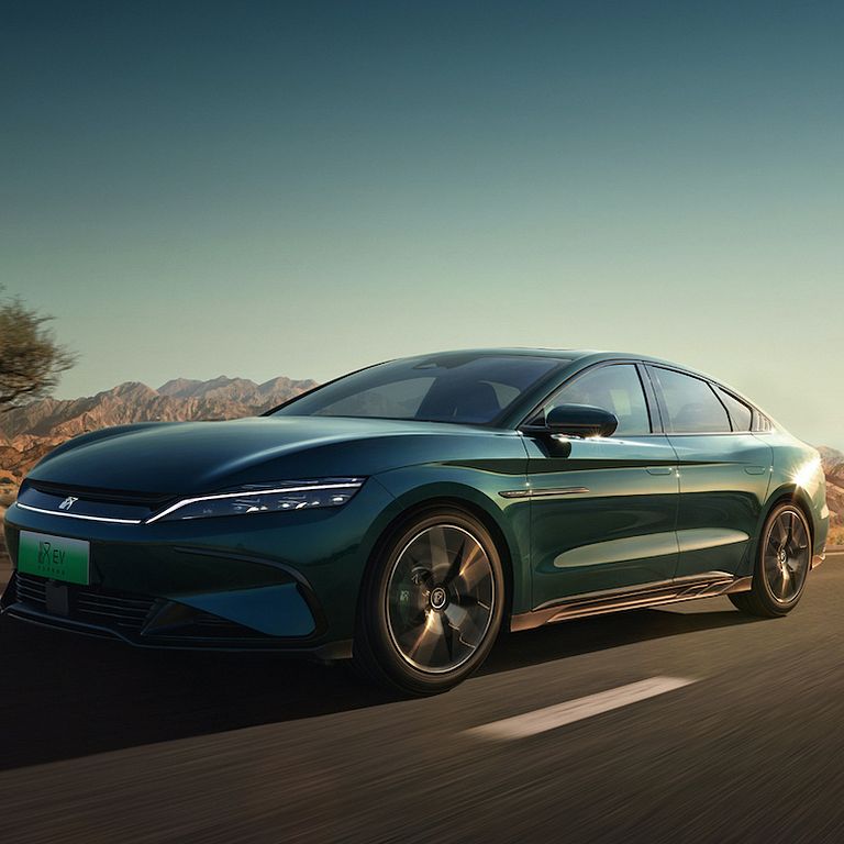 全球電動車龍頭換人 以及其他國際大事(圖/比迪亞)