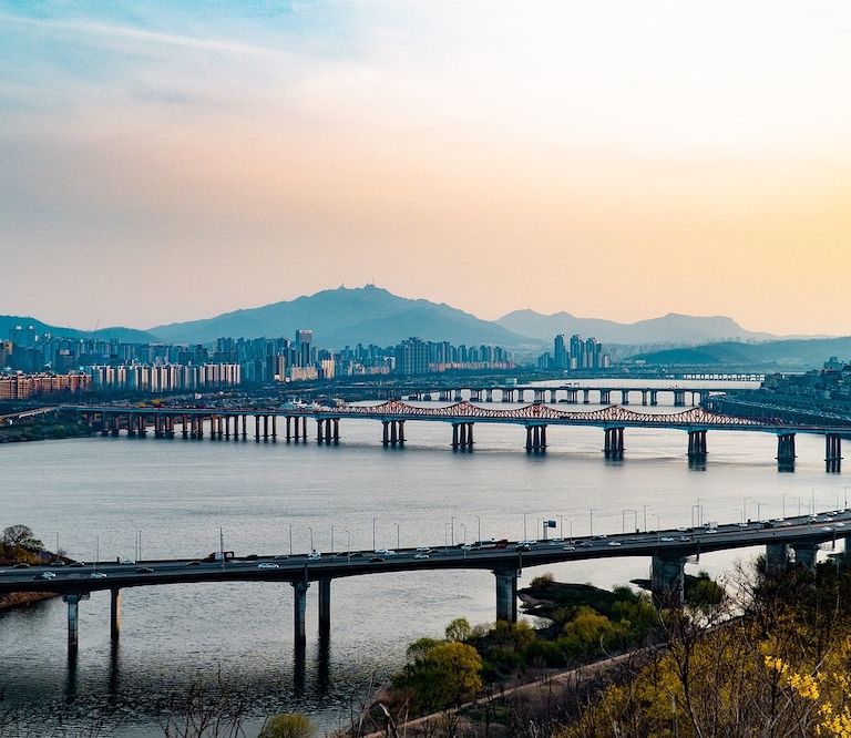 南北韓互射飛彈軍機對峙、全球減碳進度大落後,以及其他一週國際大事(圖/Jaemin_Han@pixabay)