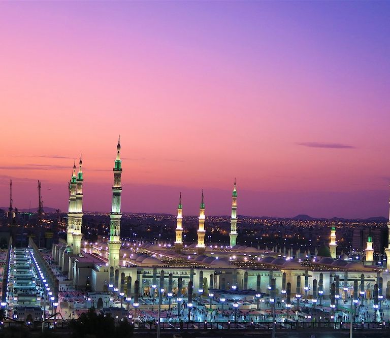 鴻海和沙烏地阿拉伯合作電動車、香港準備放寬加密貨幣交易,以及其他一週商業大事(圖/Konevi@pixabay)