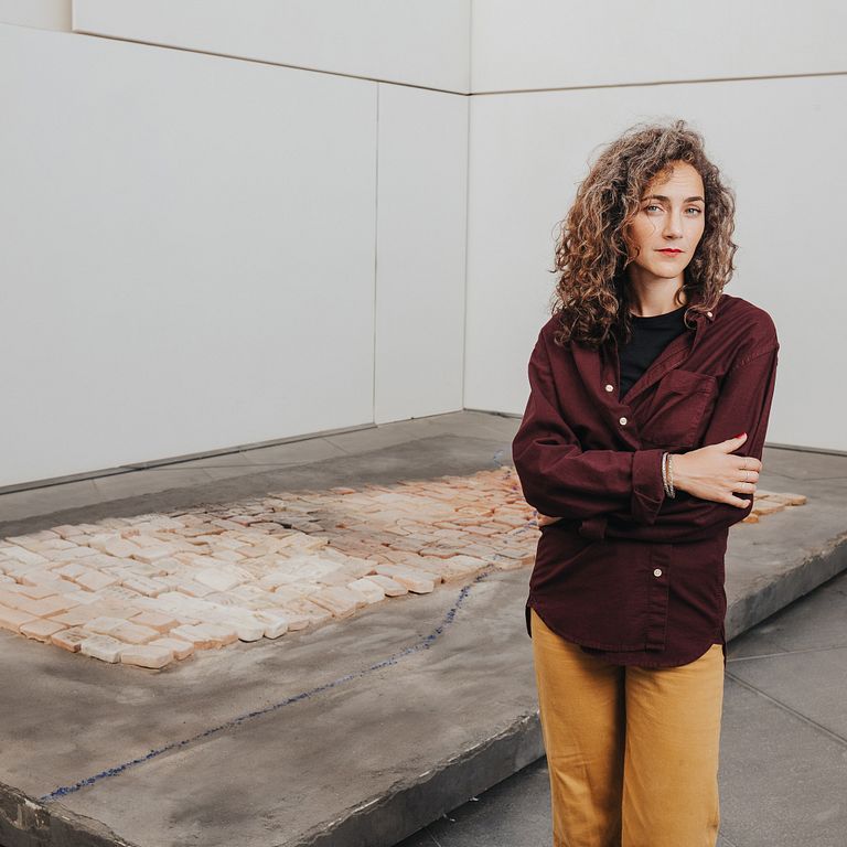 藝術家 Férielle Doulain-Zouari 的作品《耕耘土壤》