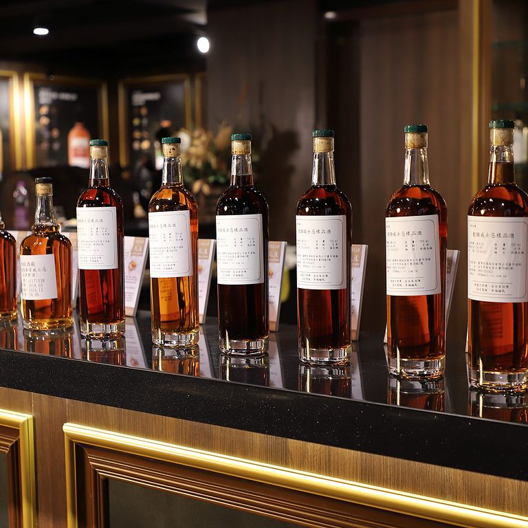 「OMAR暨穀蘊單桶威士忌拍賣會」嚴選酒款