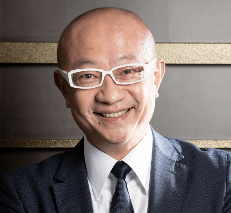 Arthur 王劭仁是慕舍酒店(Hotel Mvsa)、西班牙米其林二星餐廳渥達尼斯磨坊( Molino de Urdániz)以及日本燈燈庵餐廳的主理人。(圖/Arthur 王劭仁提供)