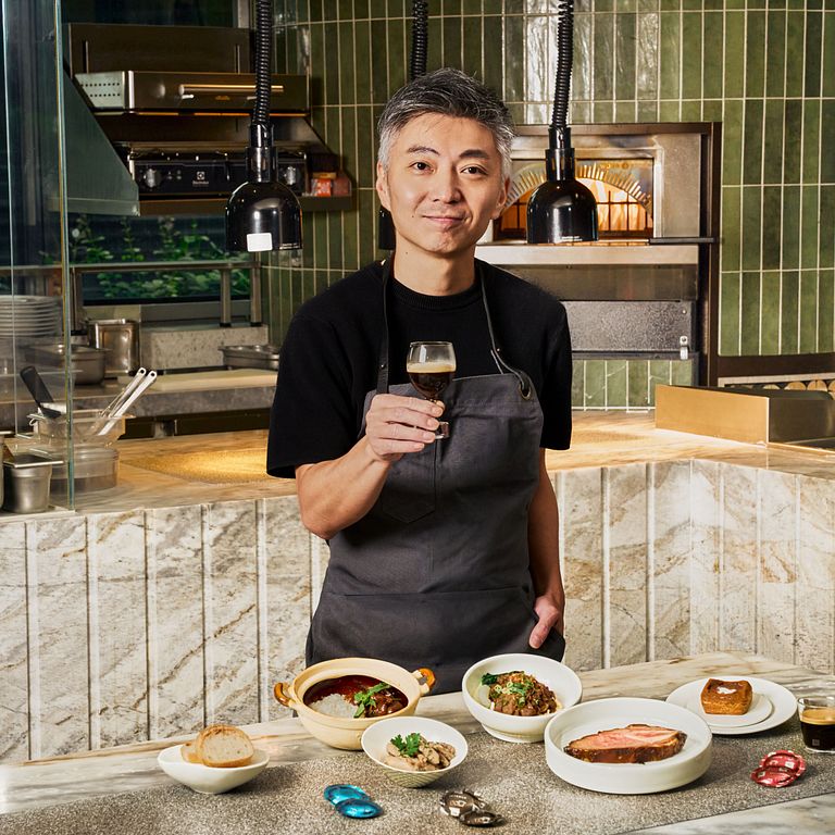 對林泉來說,這不是一份早餐菜單,而是一張端上餐桌的生命地圖。印尼華僑家庭的早餐、加拿大的生活、歐洲的料理訓練,以及回到台灣後對在地食材的理解,都成為這次 Nespresso「星饗晨宴」限定早餐的創作起點。(圖/Nespresso提供)
