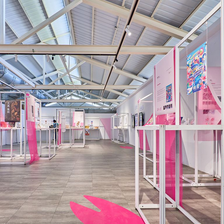 臺灣設計展「青春匯萃」於中原文創園區呈現青年設計成果,集結校園創作、設計獎作品與國際交流成果。(圖/TIDA中華民國工業設計協會提供)